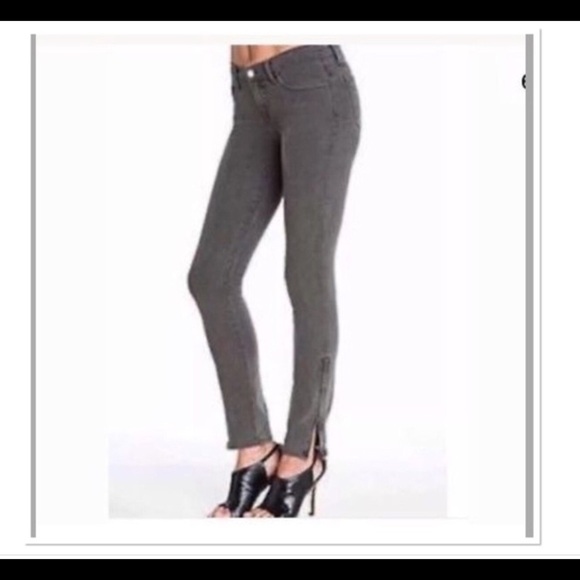 𝅺J Brand jeans with zippers at ankles - Picture 7 of 7